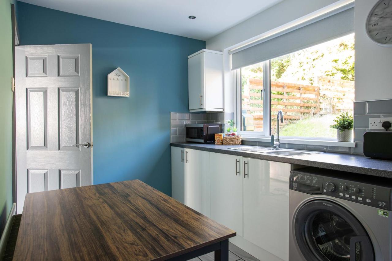 Fully Refurbished North Belfast Home Buitenkant foto